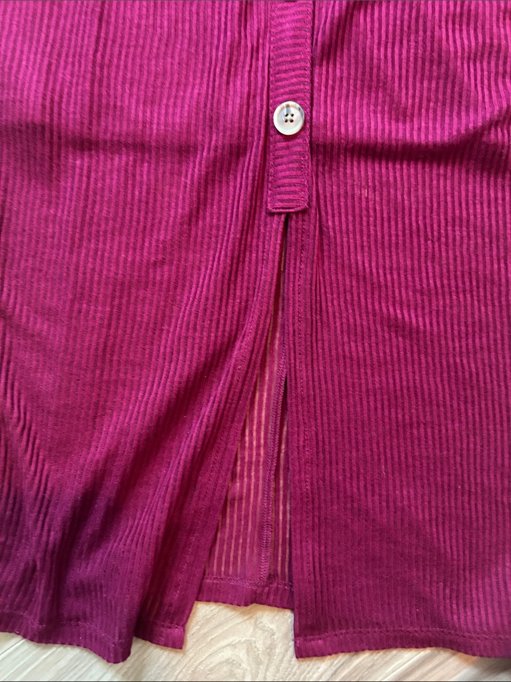 Express Berry-Red Ribbed Button-Front Midi Dress - Picture 4 of 6